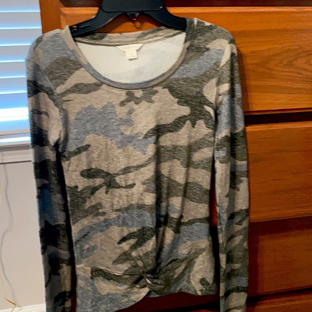 Xs, green camo, Aeropostale